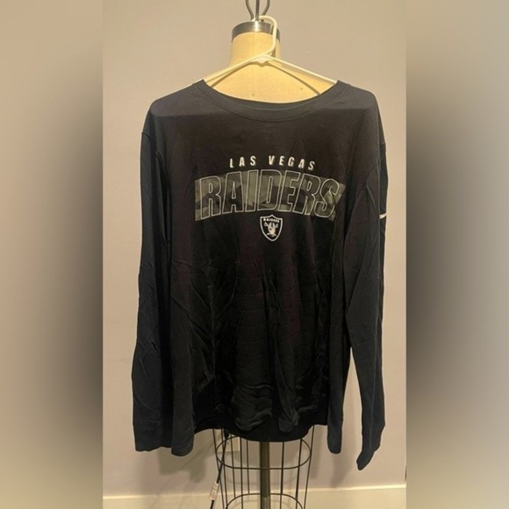 Nike Las Vegas Raiders Long Sleeve Shirt